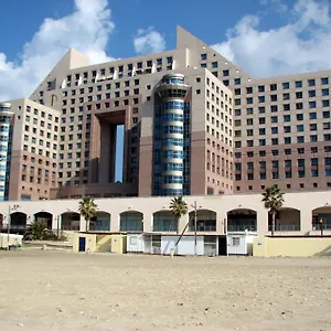  Hotel apartamentowy On The Beach